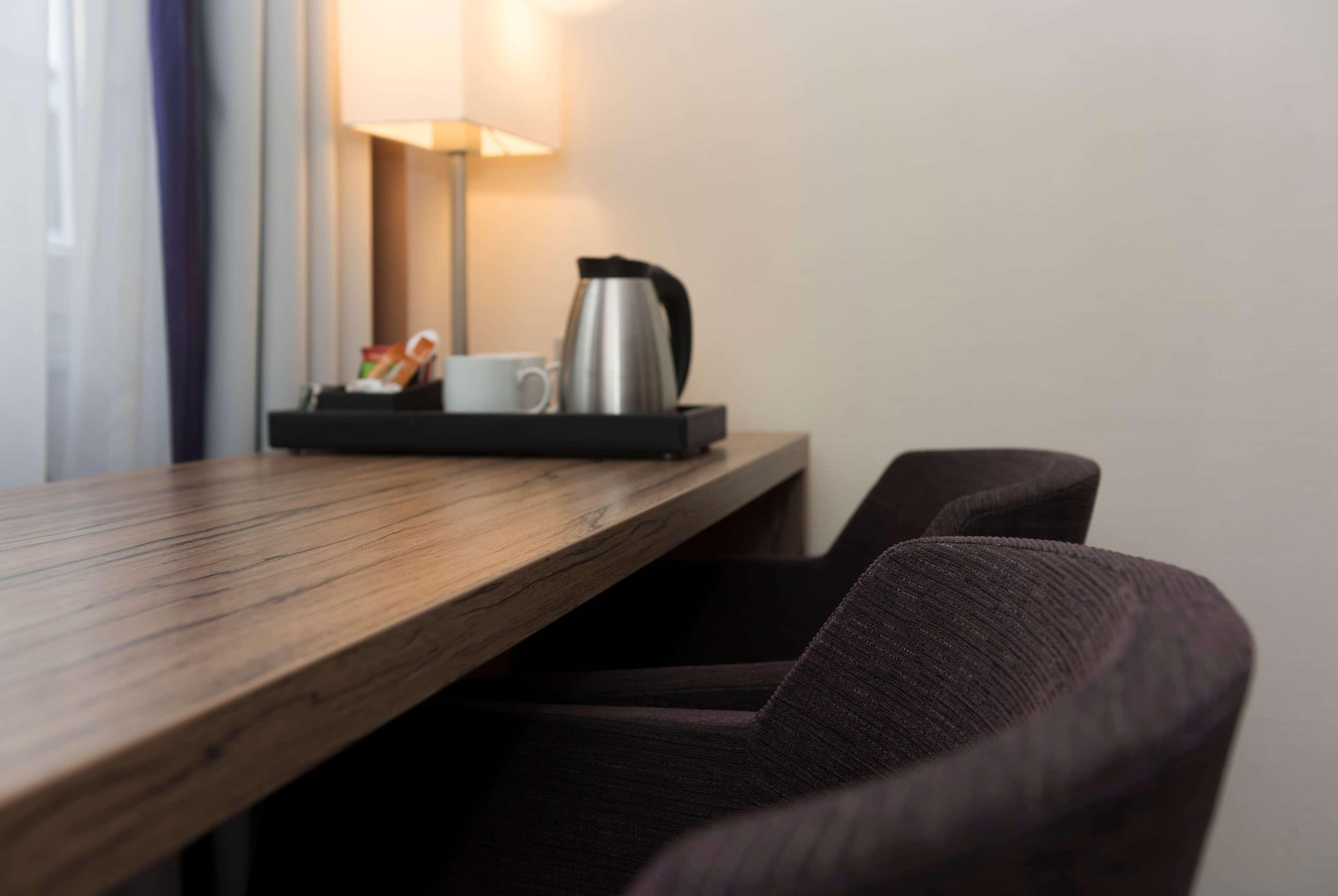 Wyndham Koeln Hotel Room photo